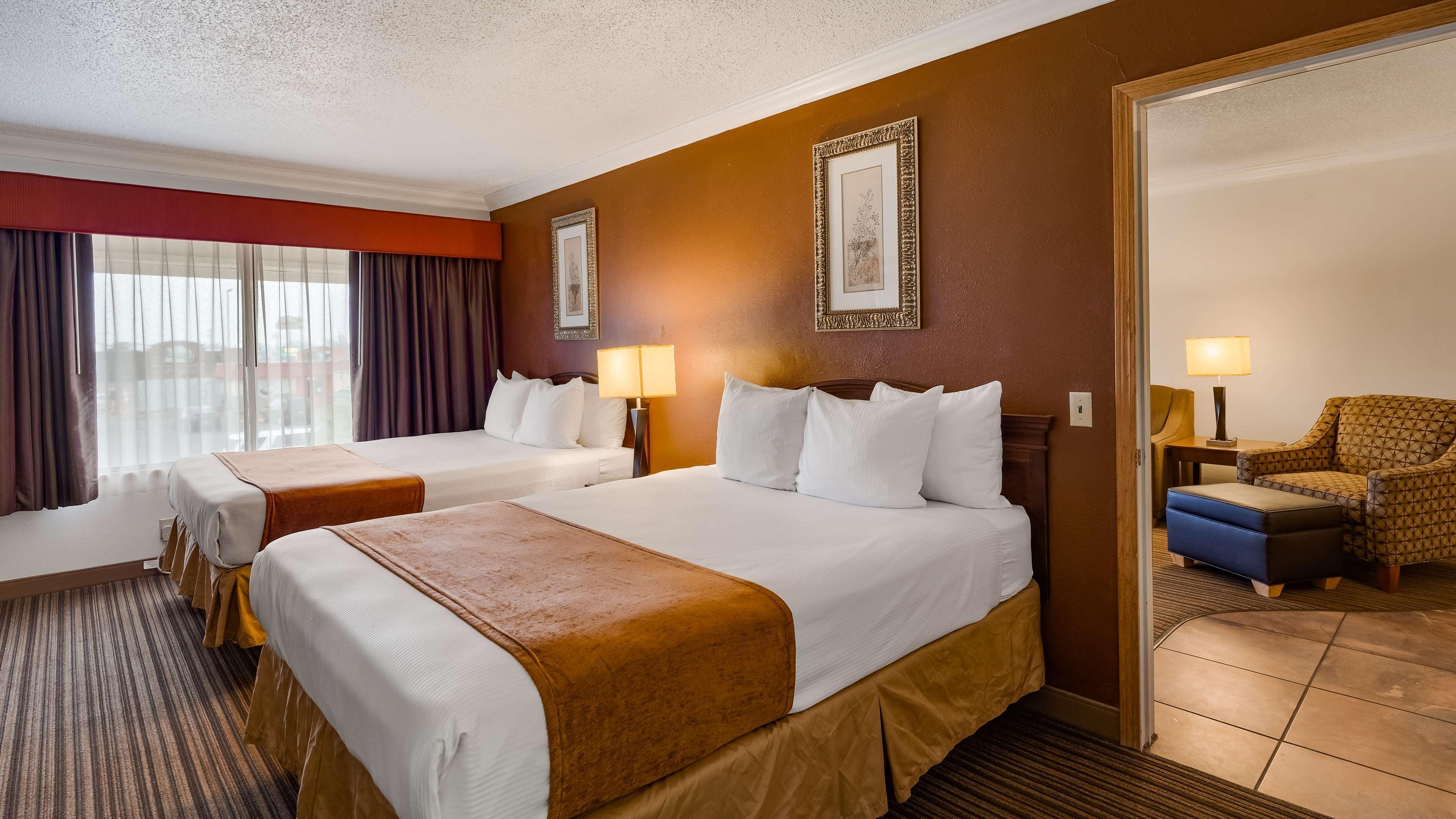 Best Western War Bonnet Inn Miles City Ngoại thất bức ảnh